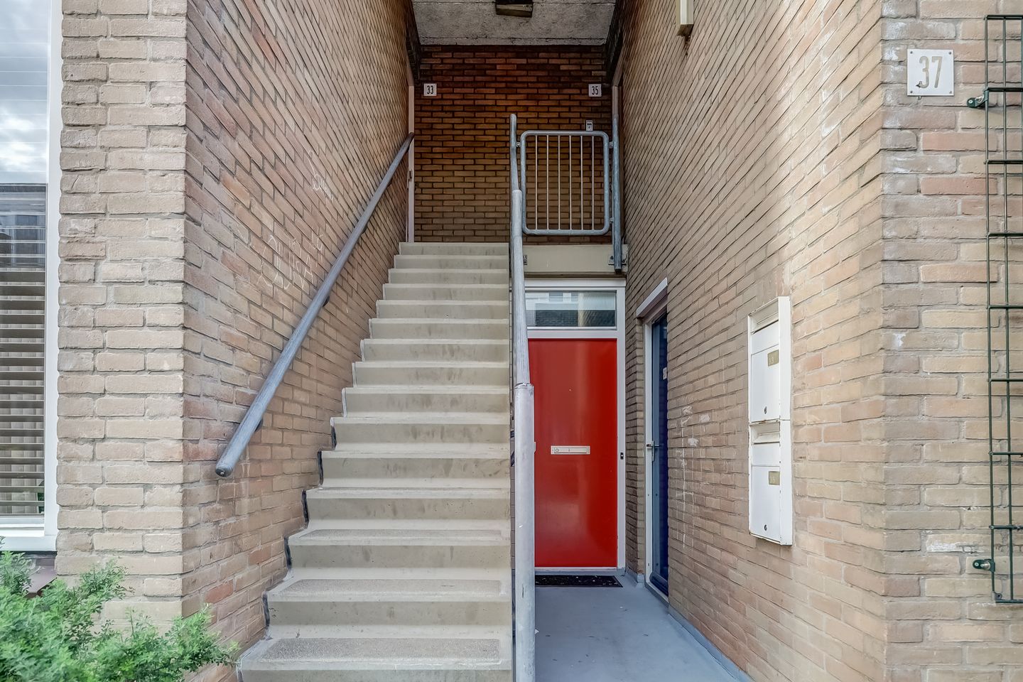 Photo 4 of Nachtegaalstraat 35