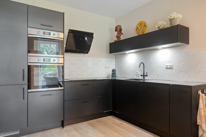 Photo 3 of Buenos Airesstraat 121