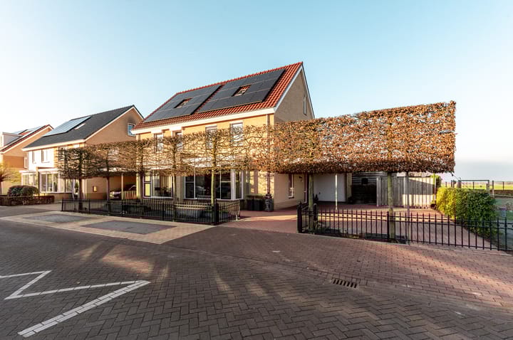 Photo 4 of Dokter Bruinsweg 18