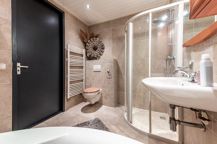 Photo 34 of Dokter Bruinsweg 18