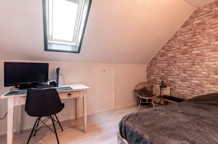 Photo 36 of Dokter Bruinsweg 18