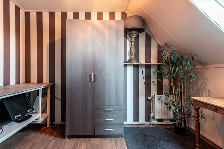 Photo 39 of Dokter Bruinsweg 18