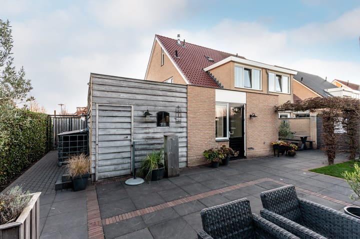 Photo 43 of Dokter Bruinsweg 18