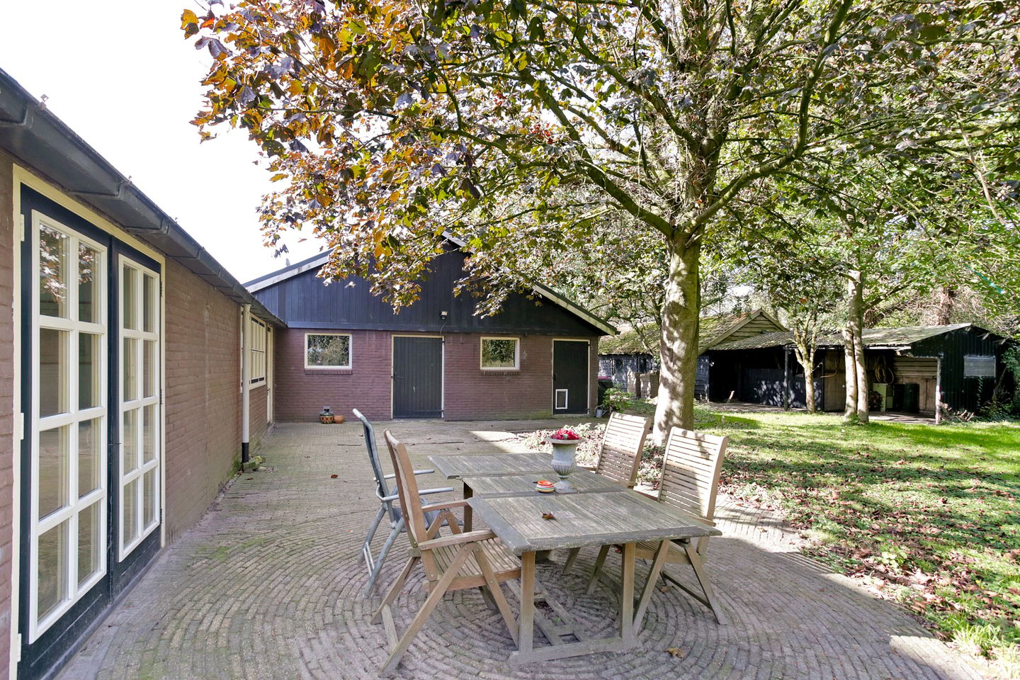 Photo 4 of Noordeinde 19