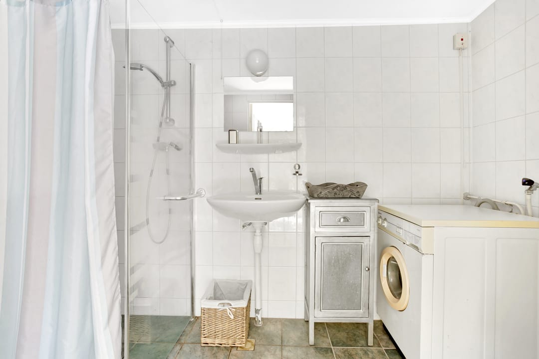 Photo 38 of Noordeinde 19
