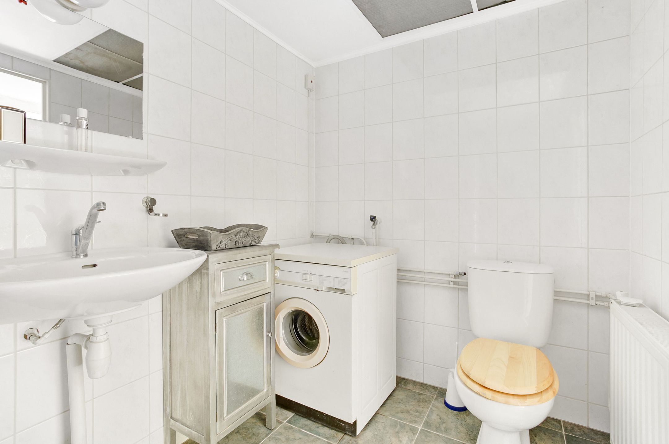 Photo 39 of Noordeinde 19