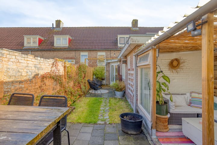 Photo 22 of Groenstraat 49