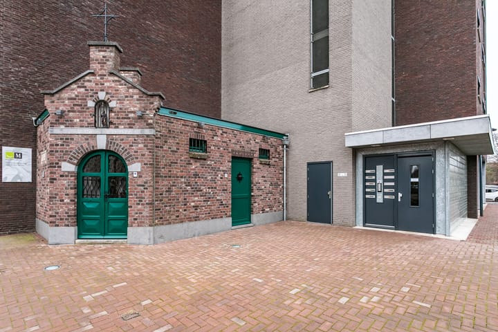 Foto 37 van Wijnstraat 65