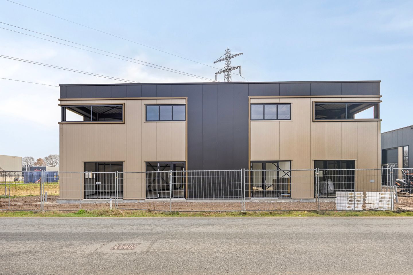 Bekijk foto 3 van Holtmede 18-a