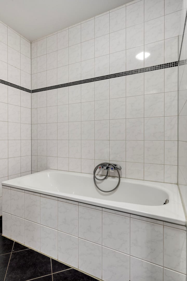 Foto 19 van Haageinderhof 9