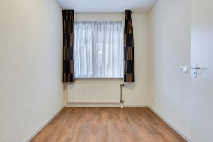 Foto 21 van Haageinderhof 9