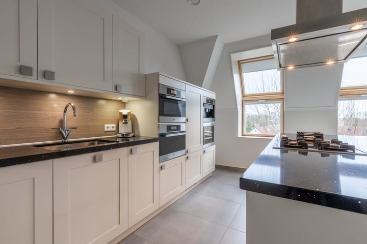 Photo 11 of Sterrebosstraat 48