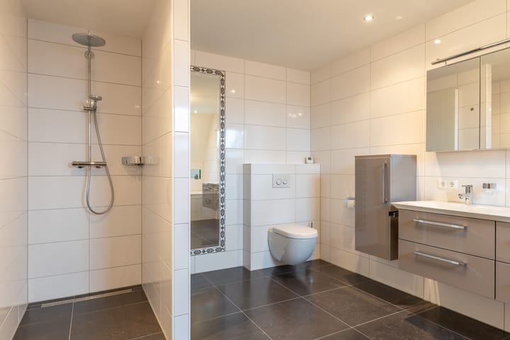 Photo 19 of Sterrebosstraat 48