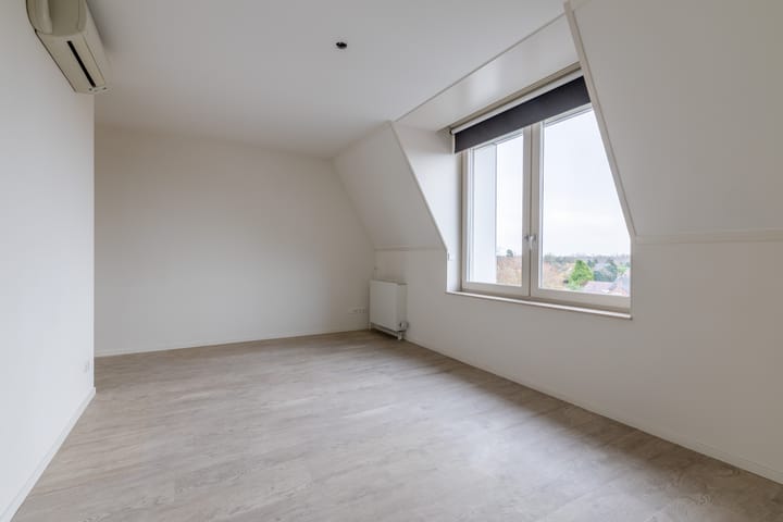 Photo 22 of Sterrebosstraat 48