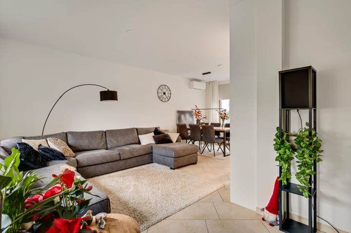 Foto 8 van Oeverzicht 9