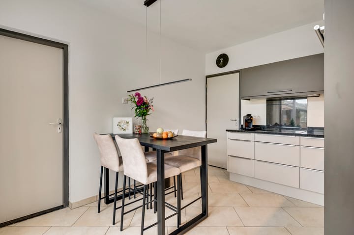 Foto 12 van Oeverzicht 9