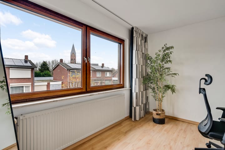 Foto 21 van Oeverzicht 9