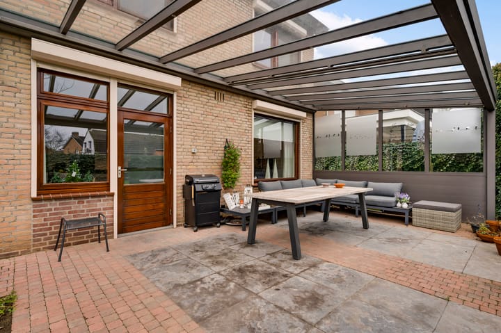 Foto 32 van Oeverzicht 9