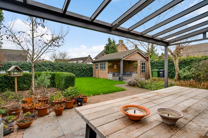 Foto 33 van Oeverzicht 9