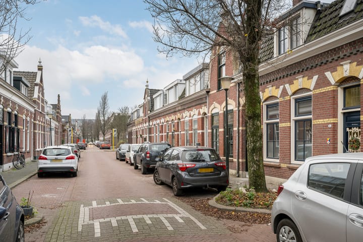 Photo 5 of Prins Hendrikstraat 20