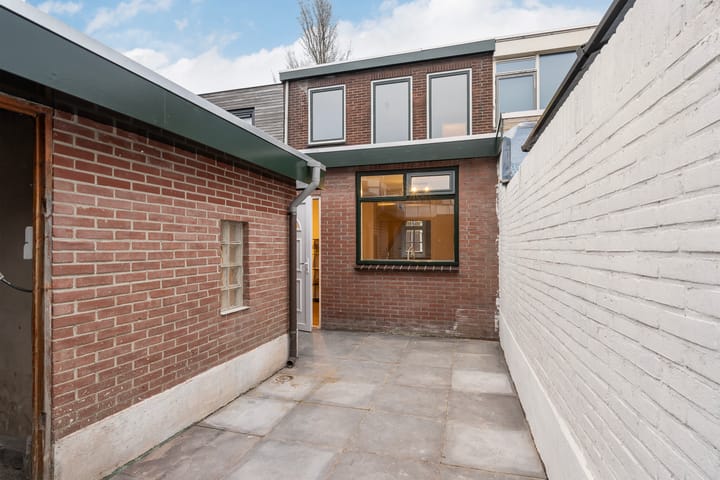 Photo 19 of Prins Hendrikstraat 20