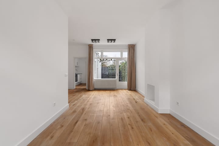 Foto 6 van Maanstraat 12