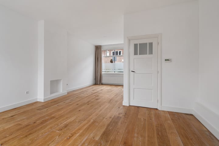 Foto 9 van Maanstraat 12