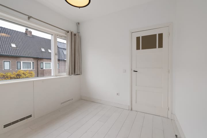 Foto 24 van Maanstraat 12