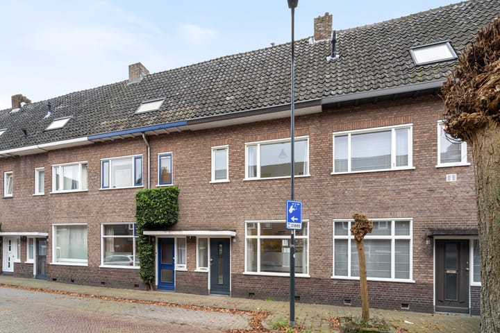 Foto 31 van Maanstraat 12