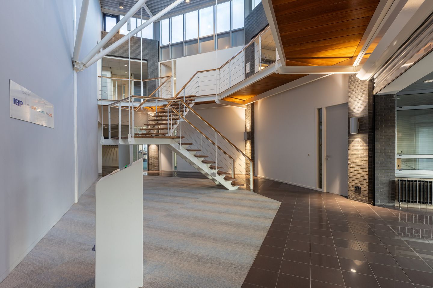 View photo 4 of Gooimeer 8