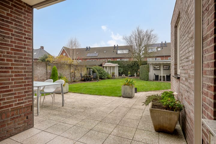 Photo 42 of Binnenveld 23