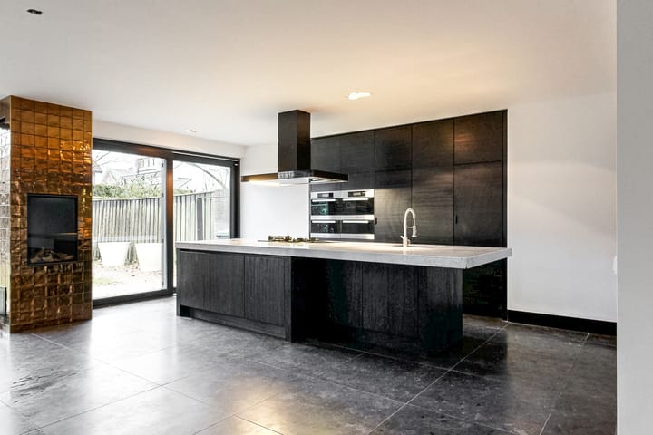 Foto 15 van Zwembadweg 8