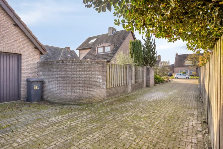 Foto 43 van St.-Janstraat 11