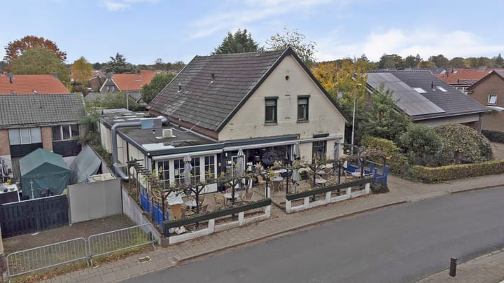 Photo 5 of Heumenseweg 11