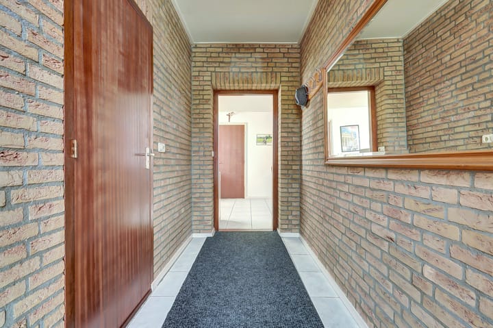 Photo 42 of Heumenseweg 11