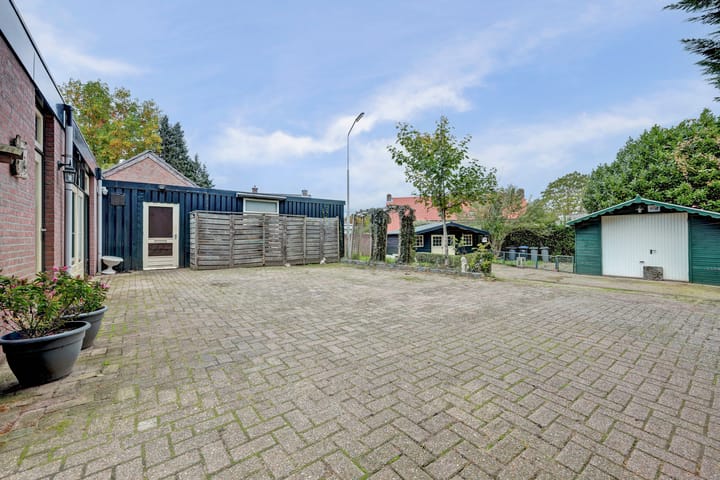 Photo 58 of Heumenseweg 11