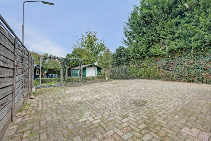 Photo 59 of Heumenseweg 11