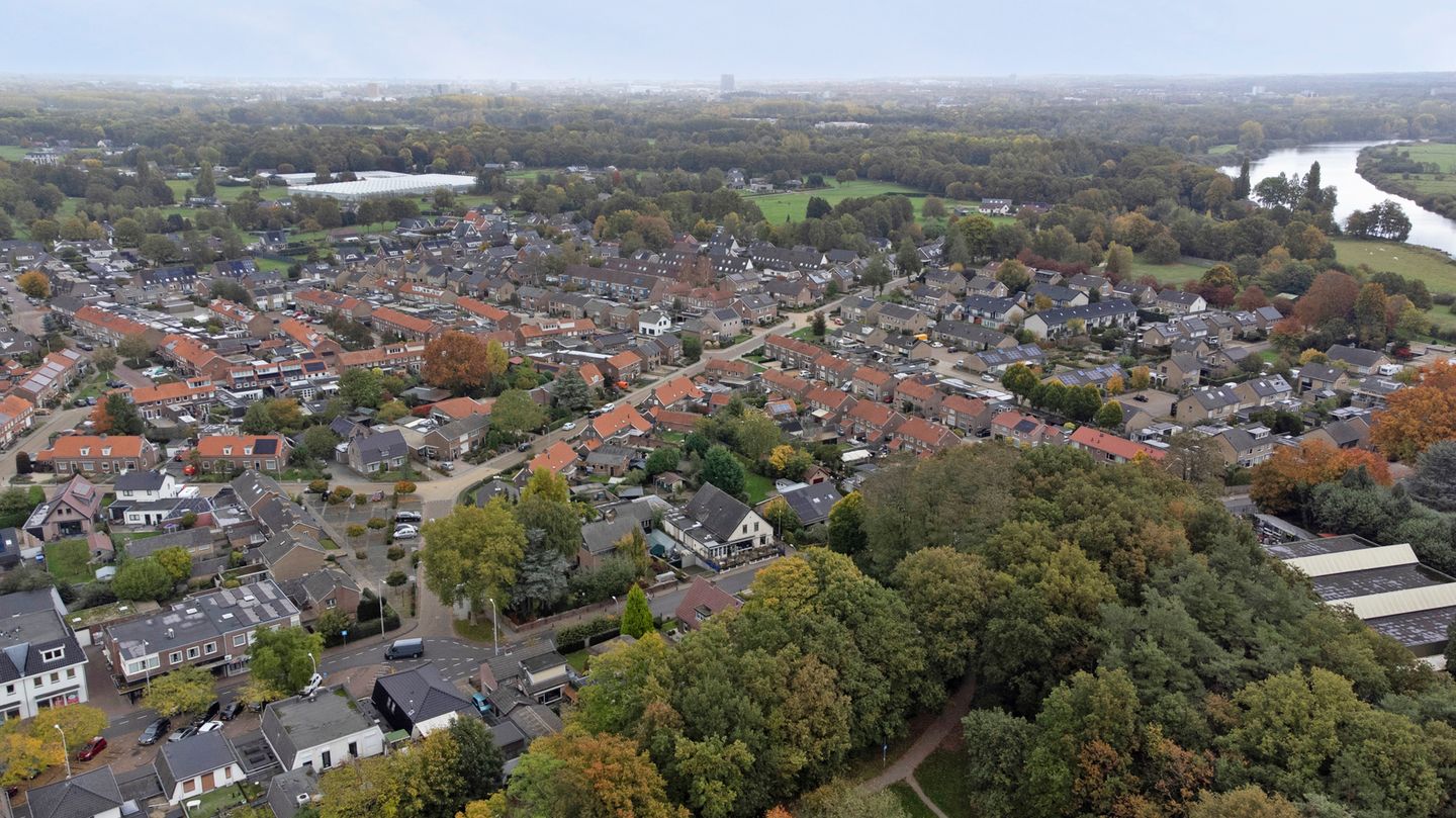 Photo 64 of Heumenseweg 11