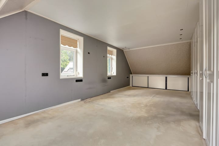 Photo 30 of Heumenseweg 11