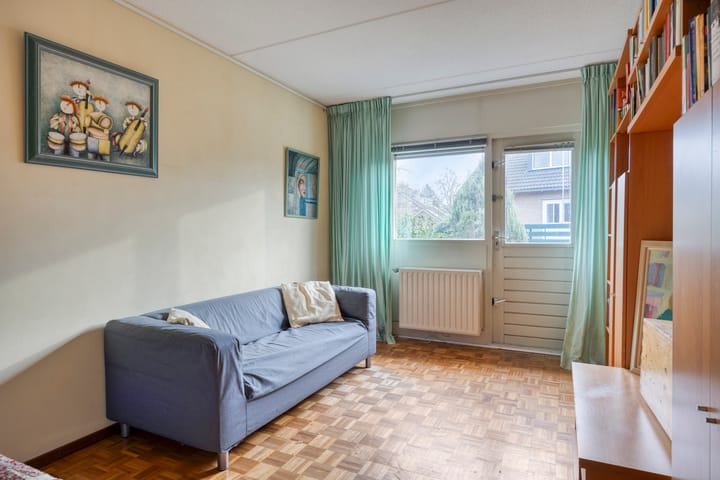 Photo 25 of Van Lidth de Jeudelaan 17