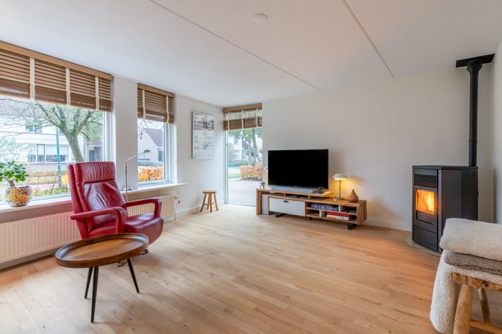 Foto 15 van Darwinstraat 4