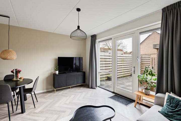 Foto 3 van Spoetnikstraat 13