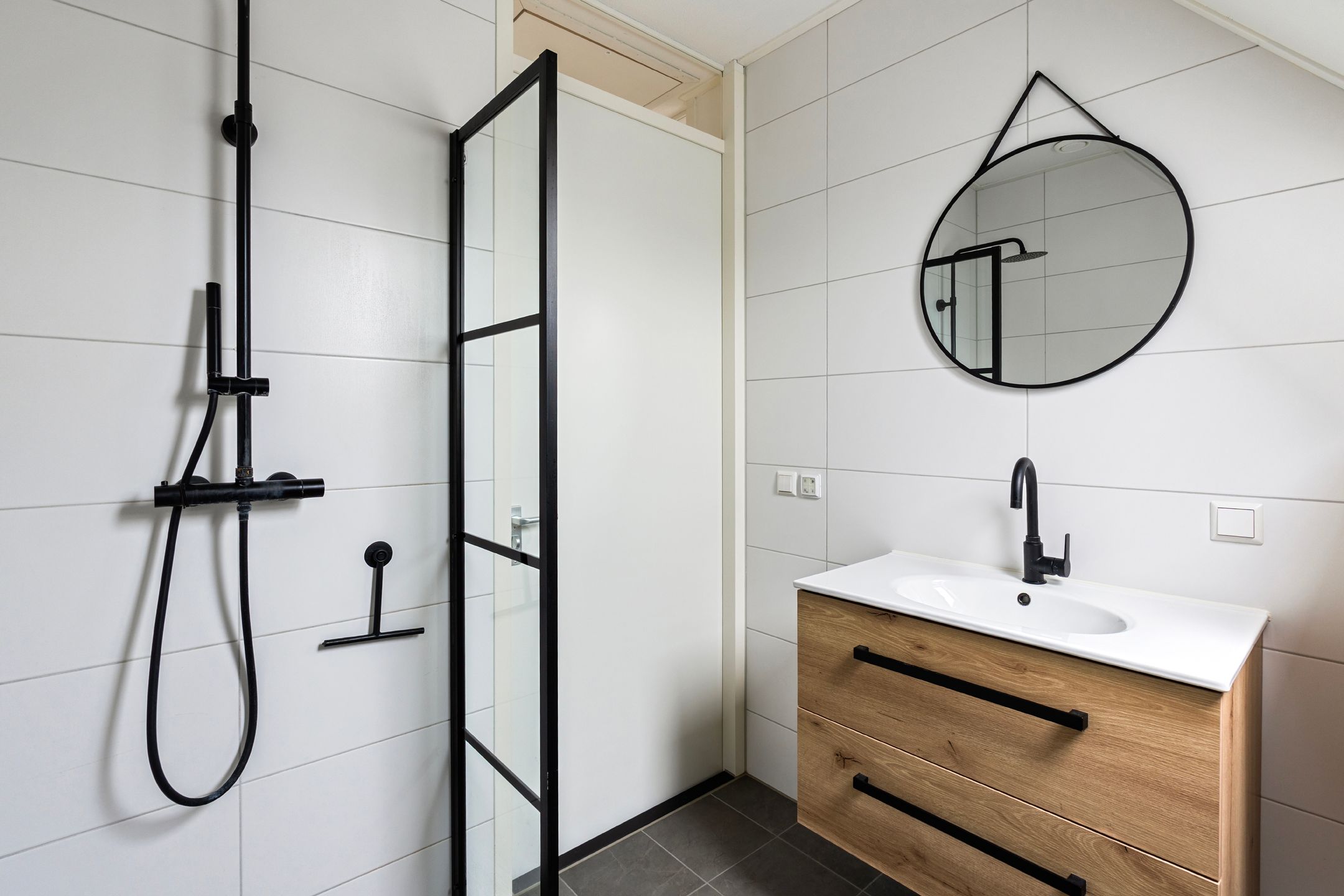 Photo 18 of Spoetnikstraat 13