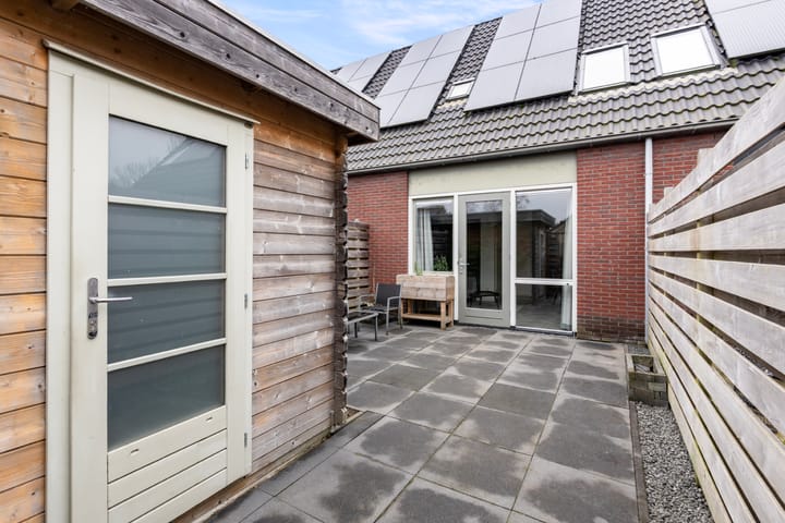 Photo 20 of Spoetnikstraat 13