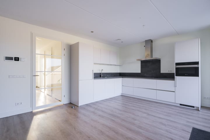 Photo 3 of Spoorstraat 34-C