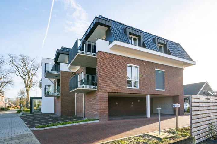 Foto 11 van Spoorstraat 34-C