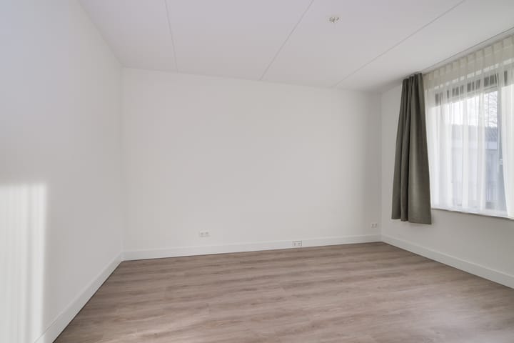 Foto 35 van Spoorstraat 34-C