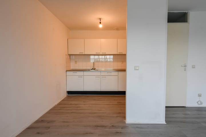 Photo 5 of Emmeline Pankhurststraat 6