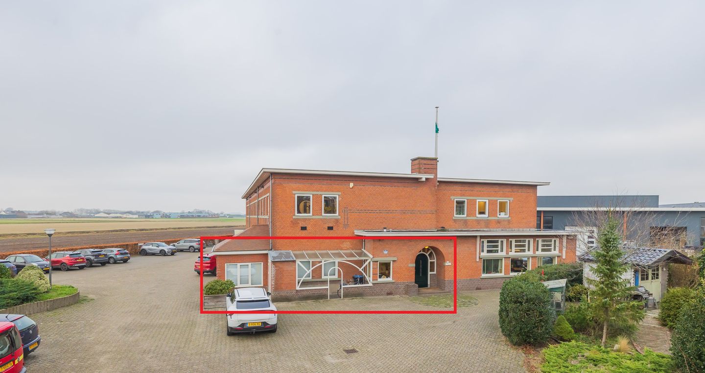 Bekijk foto 1 van Leidsestraat 126-A