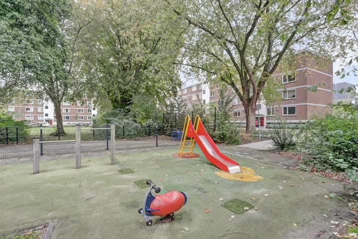 Foto 18 van Zocherstraat 58